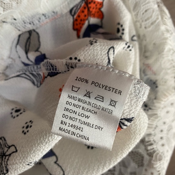 Wanderlust LA tunic, minidress with lace details, size Large - Picture 6 of 8